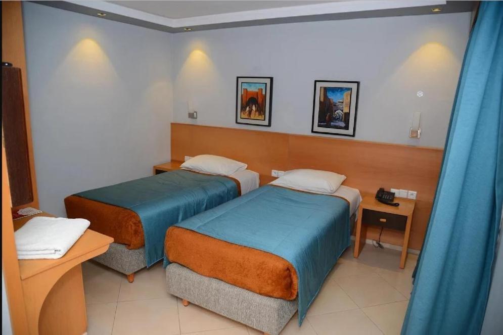 Hotel Al Amal Tiznit Exterior foto